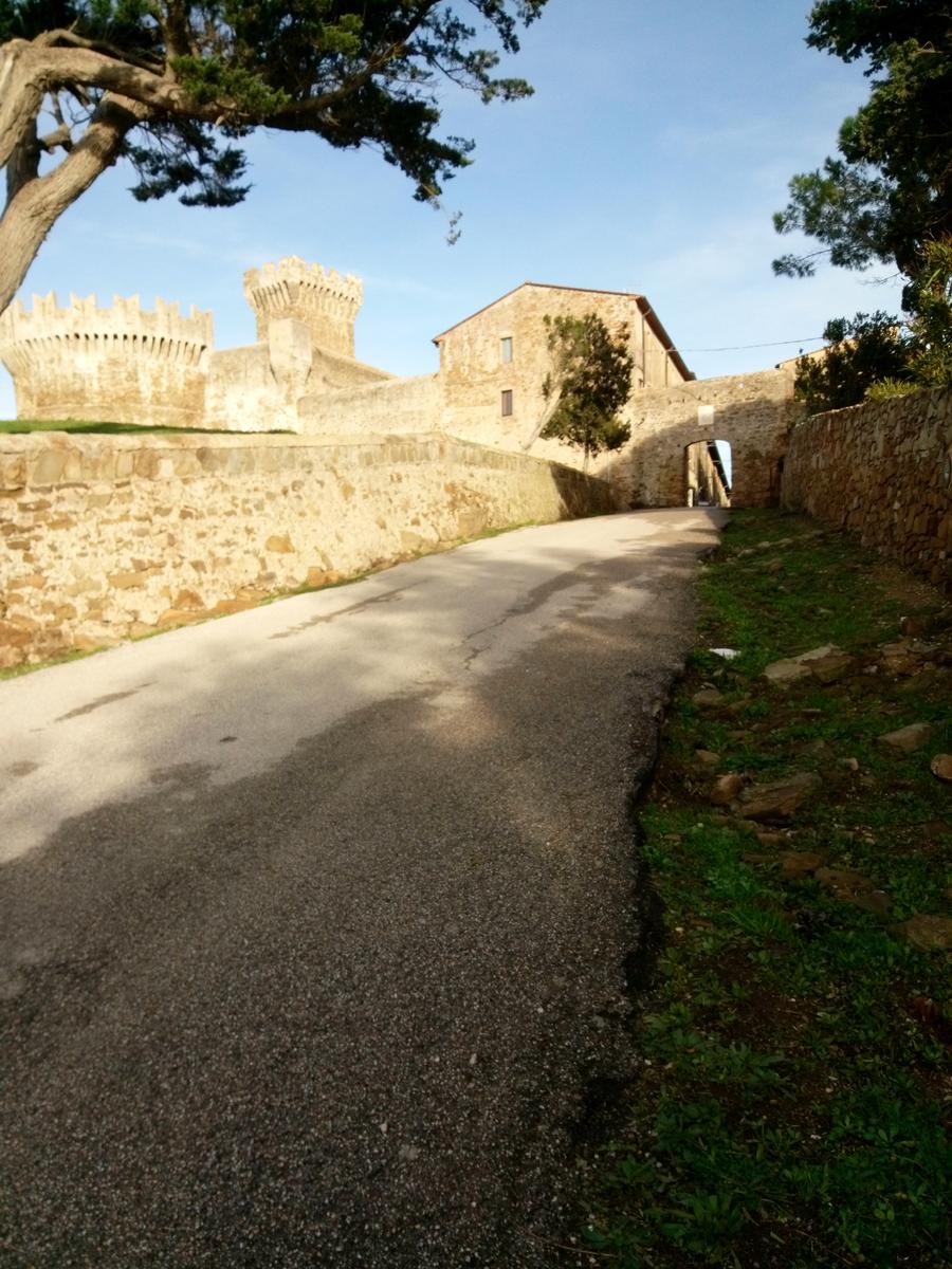 Salivoli - Populonia - Costiera - Anello - foto 8