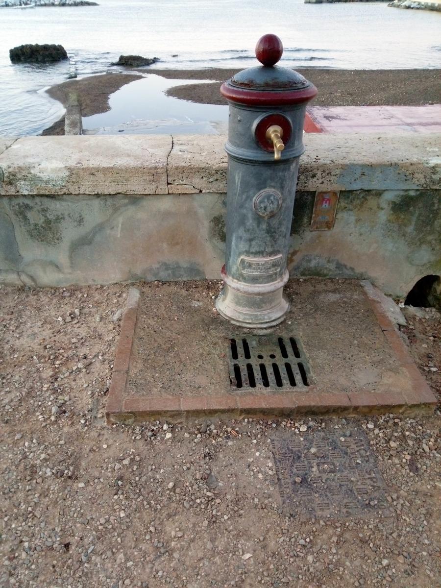 Passeggiata sul lungomare - Ardenza - Livorno - foto 3