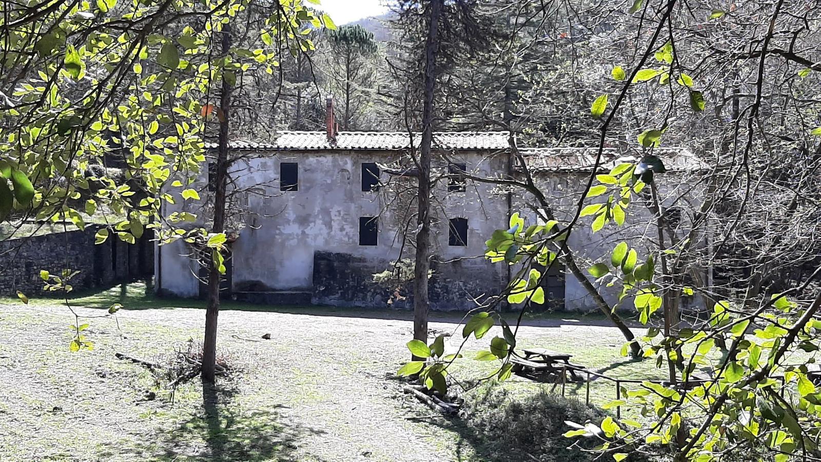 Valle Benedetta - Eremo Sambuca - sentiero d'Achille